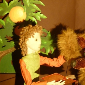 Spectacle : Les Fables de la Fontaine en Folie. Marionnette à baton - Le petit berger et la Renarde