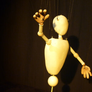 La marionnette de travail n 1 Photo 001 La Boutique des Marionnettes Compagnie des Skowiés