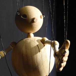 La marionnette de l'écolier - Boutique des Marionnettes - Les premières techniques de manipulations