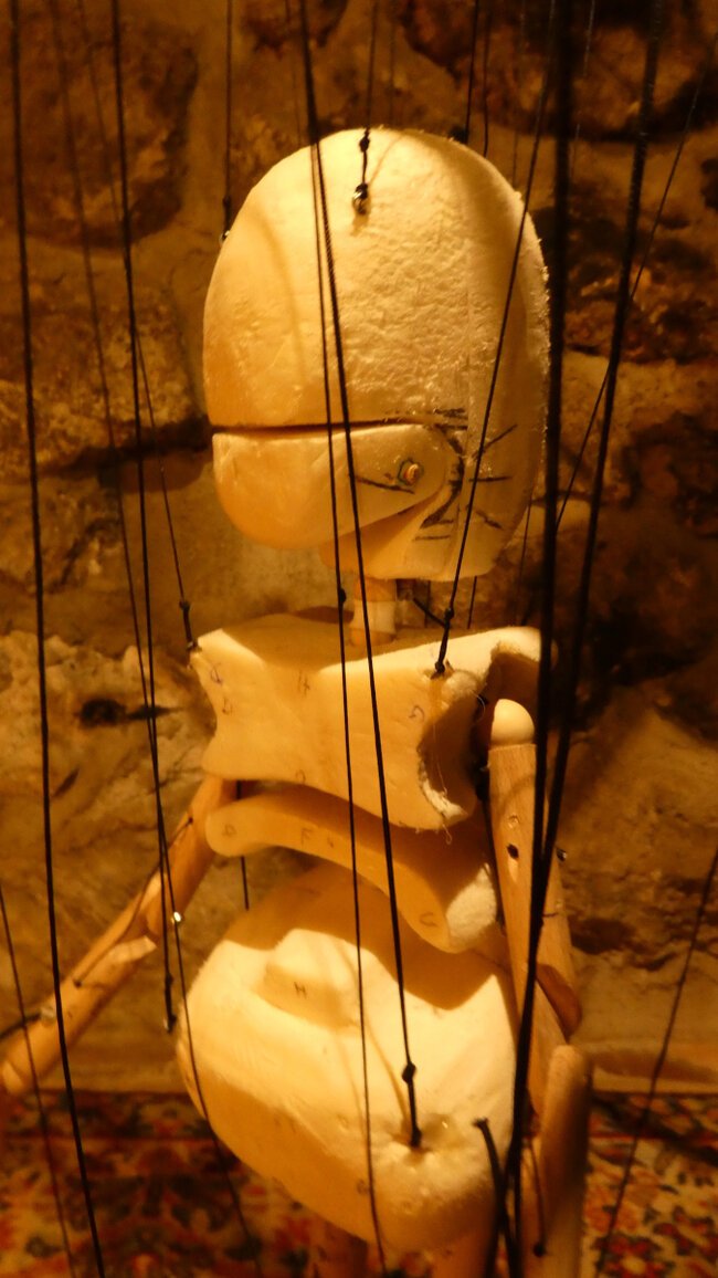 Stage - Construction d'une marionnette à fils - Compagnie des Skowies