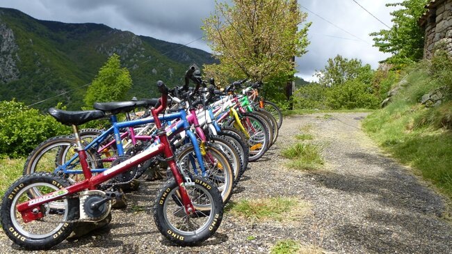 Le Hangar du Saint Vincent - Descente en VTT - Ardèche 07 - Antraigues